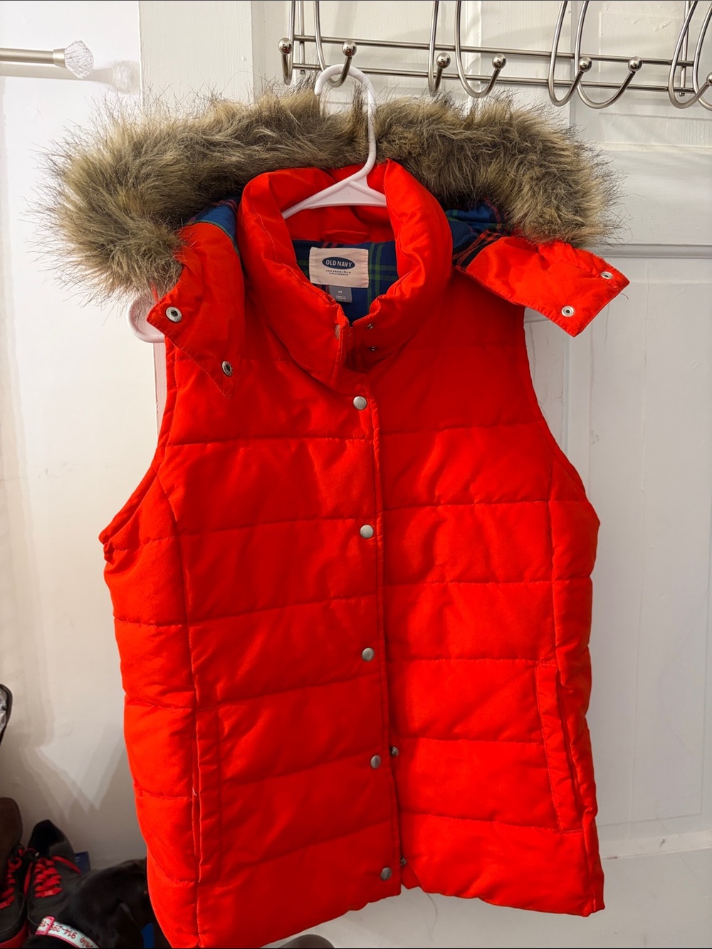 Old Navy Orange-Red Quilted Puffer Vest with Faux Fur Trim